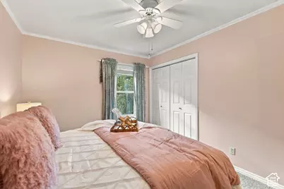 2957 E Lostwood Dr, Sandy, UT 84092 - Photo 41