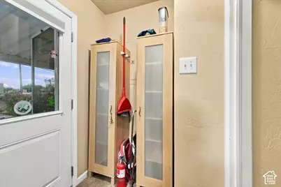 7856 S Pioneer St, Midvale, UT 84047 - Photo 23