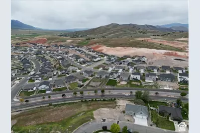1367 W Cedar Pass Dr, Santaquin, UT 84655 - Photo 5