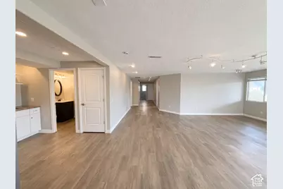 3334 Peregrine Trl, Saratoga Springs, UT 84045 - Photo 25