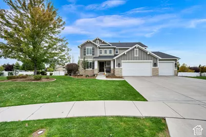 398 W Spring Flower Cir, Kaysville, UT 84037 - Photo 3