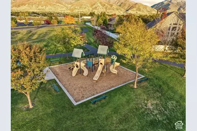 398 W Spring Flower Cir, Kaysville, UT 84037 - Photo 65