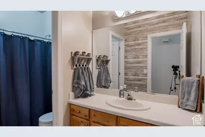 3175 N 700 E, Lehi, UT 84043 - Photo 33