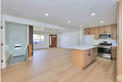 8012 S Bueno Vista Dr, West Jordan, UT 84088 - Photo 11