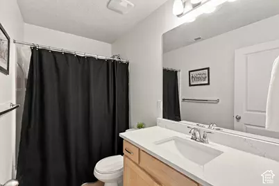 1687 N Centerpoint Ln, Salem, UT 84653 - Photo 17