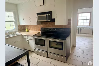 460 S 800 E, Salt Lake City, UT 84102 - Photo 11