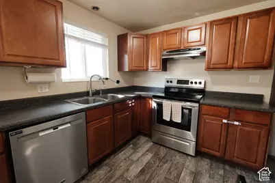 1023 E 425 N, Ogden, UT 84404 - Photo 7