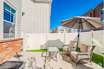 8033 S 615 E, Sandy, UT 84070 - Photo 33