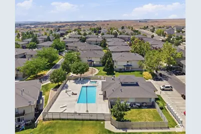 6636 W Blue Iris Dr, West Jordan, UT 84081 - Photo 17