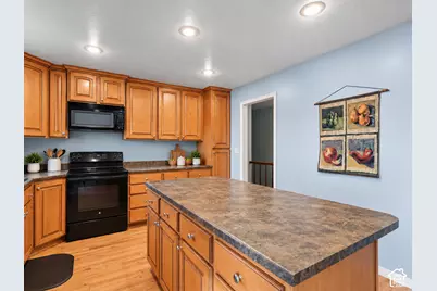 11372 S Alondra Way, Sandy, UT 84094 - Photo 7