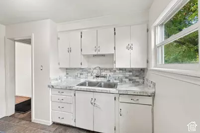 964 E 300 N, Provo, UT 84606 - Photo 17