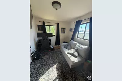 289 E 4475 S, Washington Terrace, UT 84405 - Photo 3