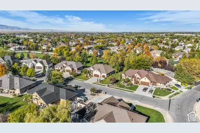 924 W Willowmere, Kaysville, UT 84037 - Photo 67