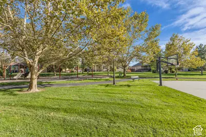 924 W Willowmere, Kaysville, UT 84037 - Photo 55