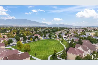 6678 S Pines Point Way, West Jordan, UT 84084 - Photo 29