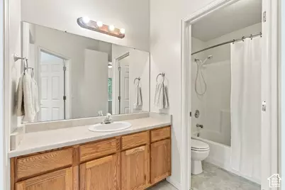 6678 S Pines Point Way, West Jordan, UT 84084 - Photo 21