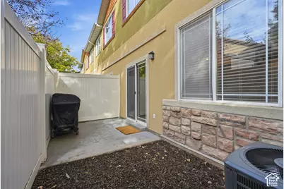 6678 S Pines Point Way, West Jordan, UT 84084 - Photo 25