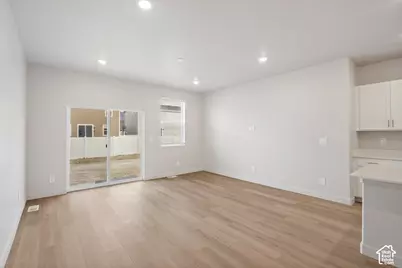 2478 N 1765 W #136, Clinton, UT 84015 - Photo 9