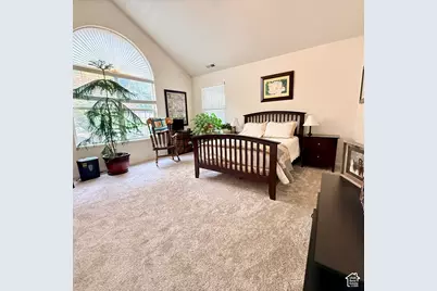 1085 E 470 N #B, Lehi, UT 84043 - Photo 17
