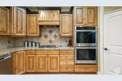 5984 W 11950 N, Highland, UT 84003 - Photo 13
