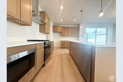 7654 S Clipper Hill Rd W, West Jordan, UT 84081 - Photo 11