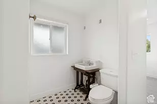 801 E Baker Dr, Midvale, UT 84047 - Photo 31