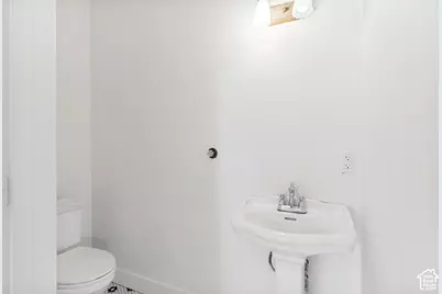 801 E Baker Dr, Midvale, UT 84047 - Photo 33