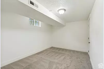 801 E Baker Dr, Midvale, UT 84047 - Photo 27
