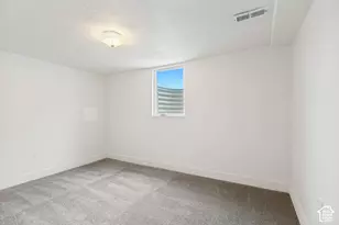 801 E Baker Dr, Midvale, UT 84047 - Photo 25