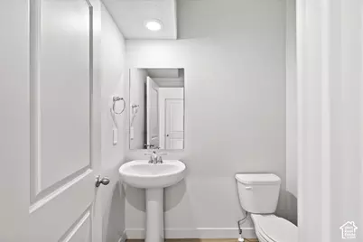 2458 N 1765 W #138, Clinton, UT 84015 - Photo 15