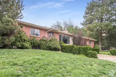4793 S Holladay Blvd, Salt Lake City, UT 84109 - Photo 3