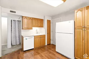 825 S 1650 E, Clearfield, UT 84015 - Photo 9