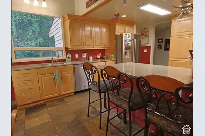 1787 S Sunset Dr, Kaysville, UT 84037 - Photo 19