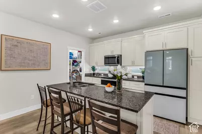 653 S 450 E, Clearfield, UT 84015 - Photo 15