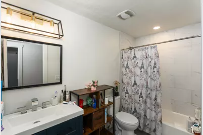 2016 W Hewwood Cir S, Taylorsville, UT 84129 - Photo 15