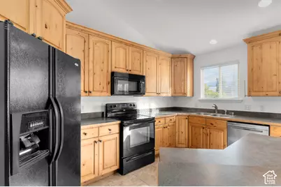 14363 S Butterfield Park Way, Herriman, UT 84096 - Photo 5