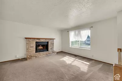 2183 E Newcastle Dr, Sandy, UT 84093 - Photo 3