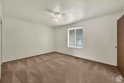 2183 E Newcastle Dr, Sandy, UT 84093 - Photo 11