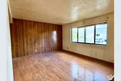8688 S 3680 W, West Jordan, UT 84088 - Photo 3