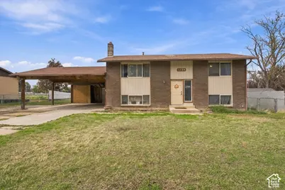 1753 N 2900 W, Clinton, UT 84015 - Photo 1