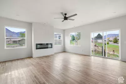 453 N 460 E, Salem, UT 84653 - Photo 7