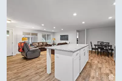 779 W Monte Bella, Taylorsville, UT 84123 - Photo 3