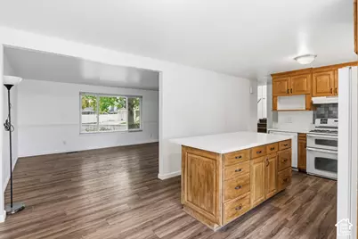 882 E 460 S, Orem, UT 84097 - Photo 11