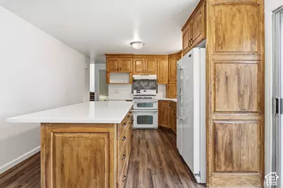 882 E 460 S, Orem, UT 84097 - Photo 9