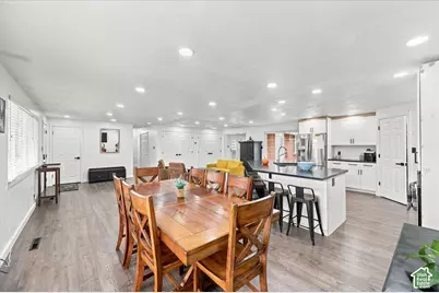 2995 E 7145 S, Cottonwood Heights, UT 84121 - Photo 29