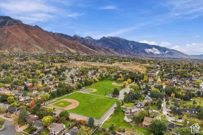 2995 E 7145 S, Cottonwood Heights, UT 84121 - Photo 3