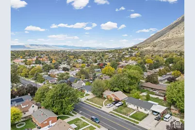 1233 E Center St, Springville, UT 84663 - Photo 29
