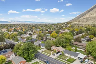 1233 E Center St, Springville, UT 84663 - Photo 29