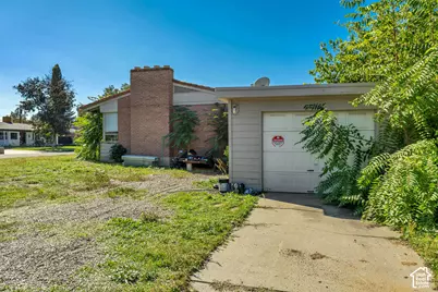 1855 E Brookhill Dr, Cottonwood Heights, UT 84121 - Photo 3