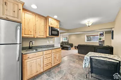 445 S Sunset Dr, Kaysville, UT 84037 - Photo 23